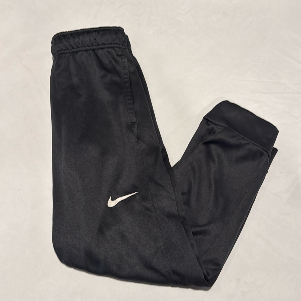 🟢2/$15 Nike Therma-fit Jogger, size 8, Charcoal gray